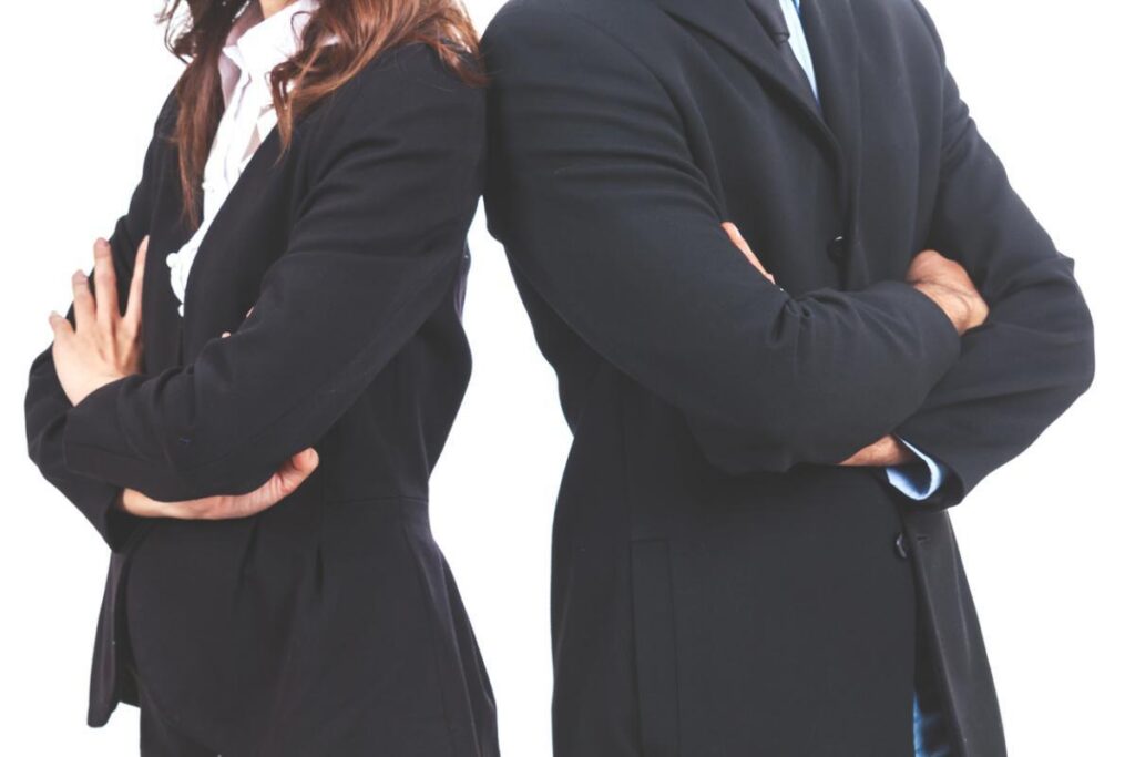 Business Disputes in Massachusetts: When to Litigate vs. When to Settle